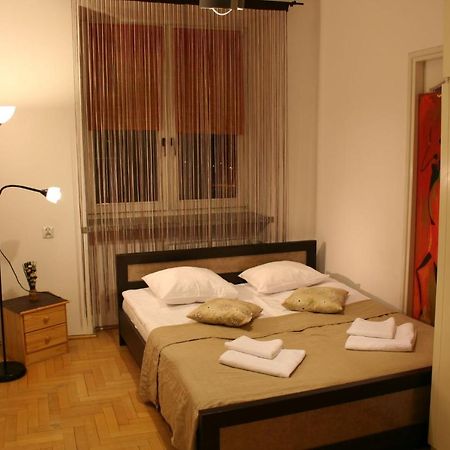 Apartamenty Varsovie Zelazna Kültér fotó
