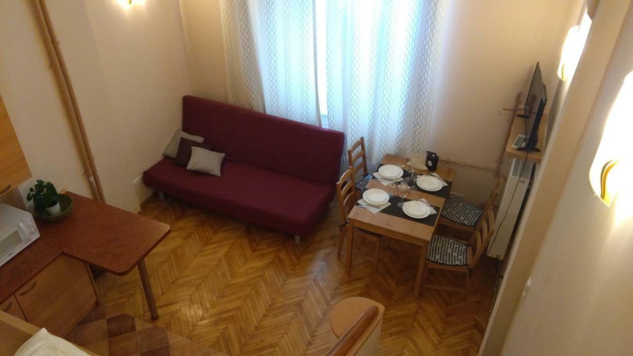 Apartamenty Varsovie Zelazna Kültér fotó