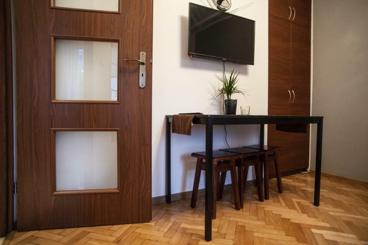 Apartamenty Varsovie Zelazna Kültér fotó